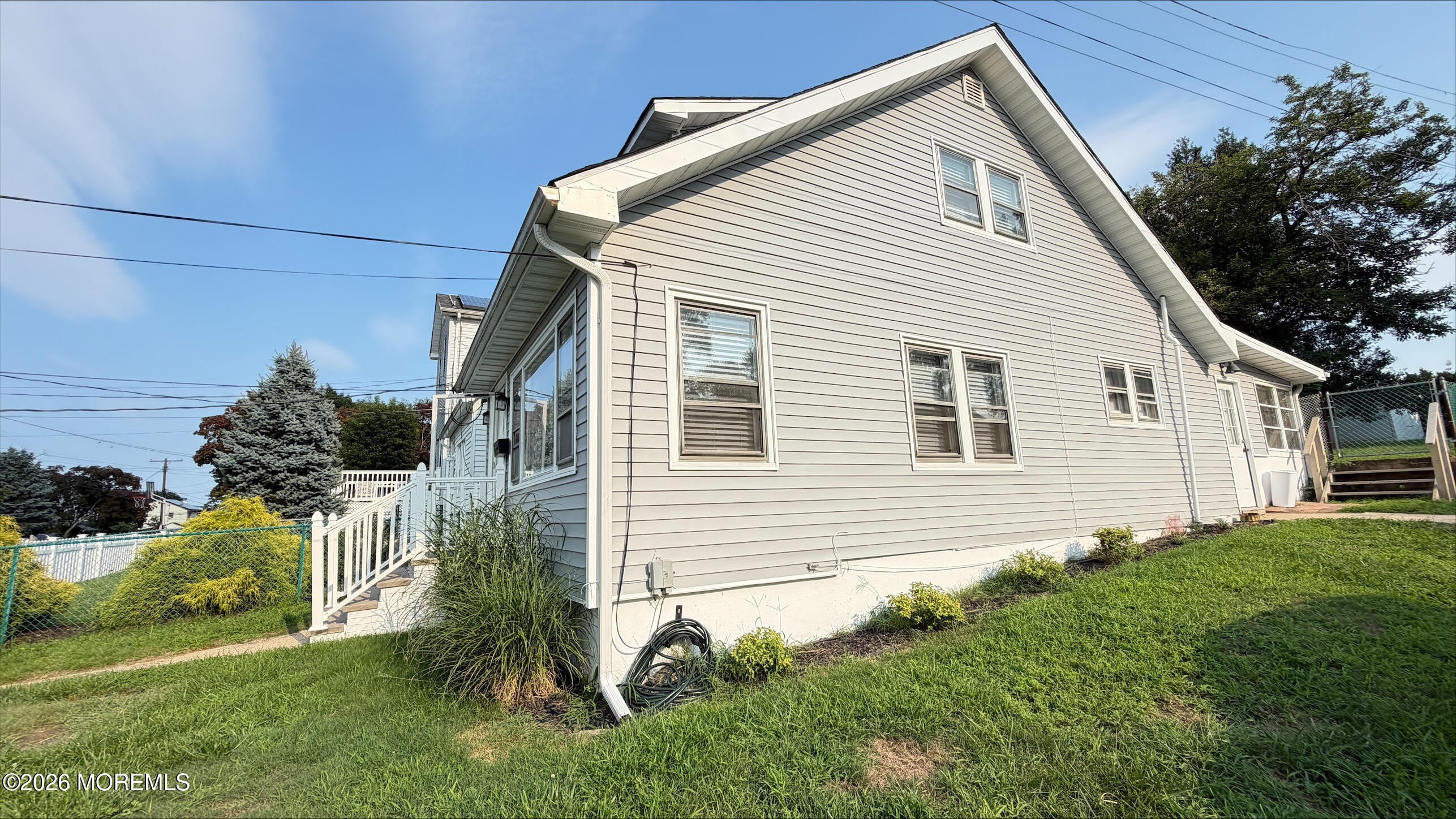 104 Burlington Avenue – photo 2