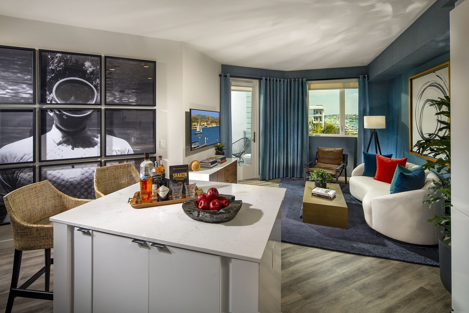 Neptune Marina Apartments – photo 2