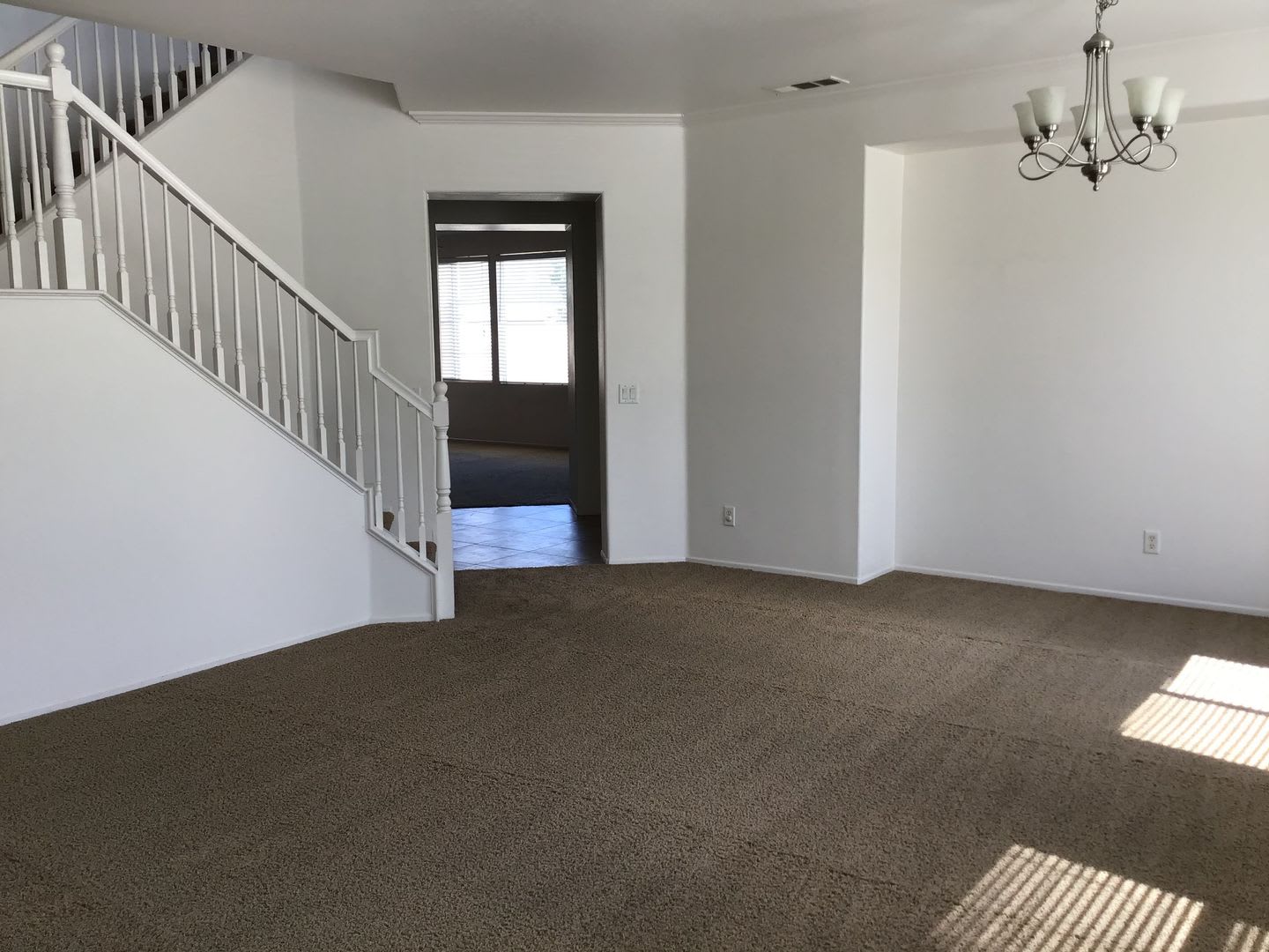 Beautiful 2 Story West Lancaster Home Offering 3024 sq. ft Near Quartz Hill High School – photo 2