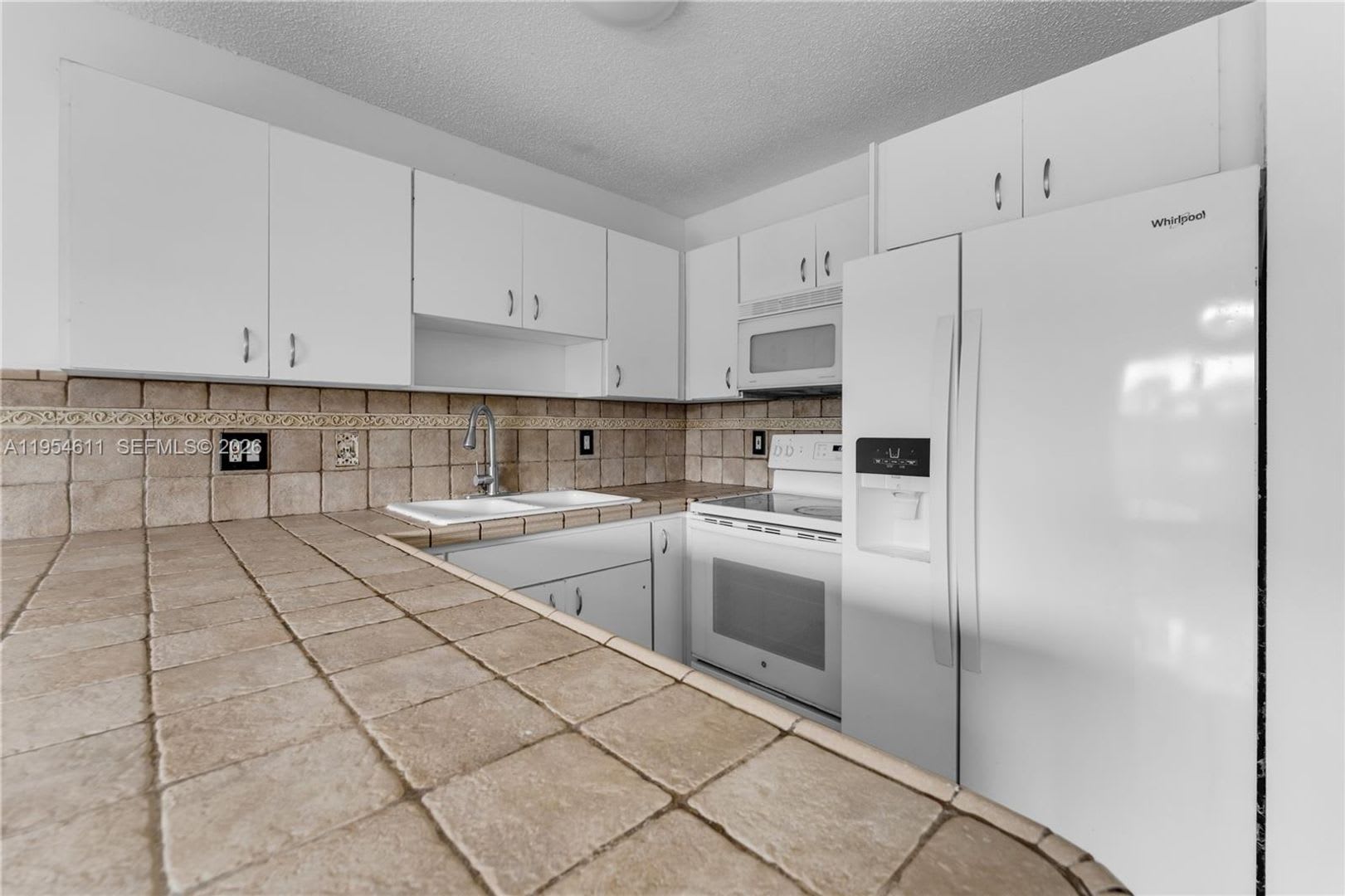 6350 SW 139th Avenue 6350, Miami, FL 33183 – photo 2