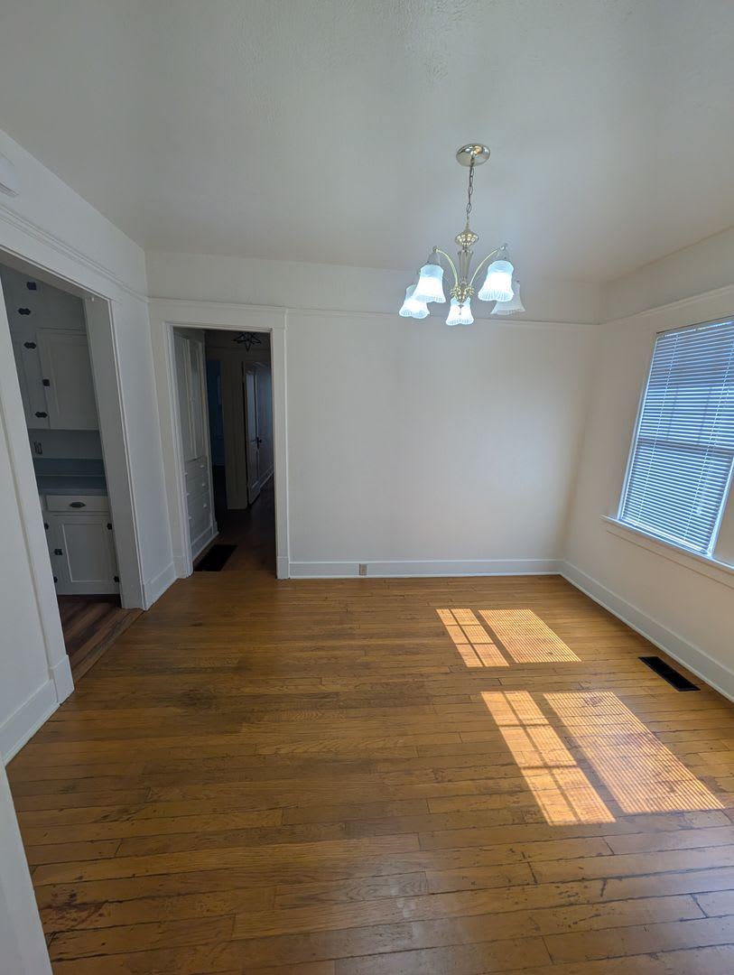 3 Bedroom 1 bath House – photo 4