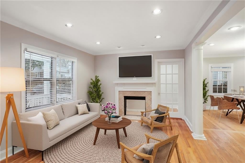 99 Bates Avenue NE – photo 4