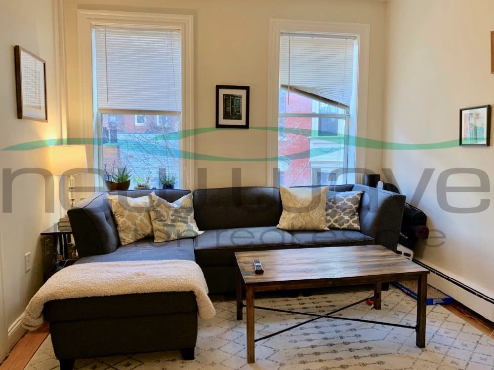44 Joy St – photo 1