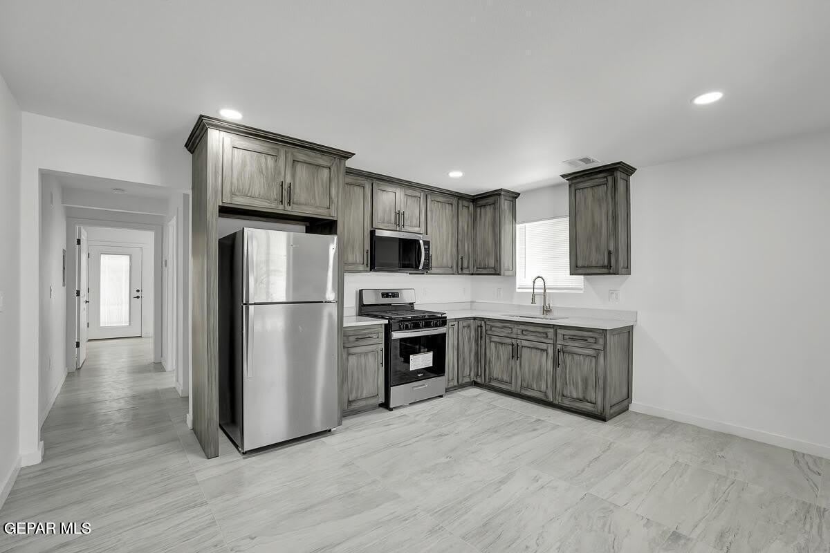 1107 Myrtle Avenue – photo 5