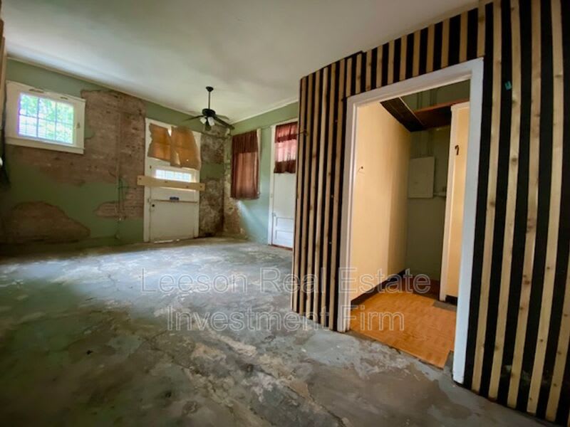 440 Olive St. – photo 4