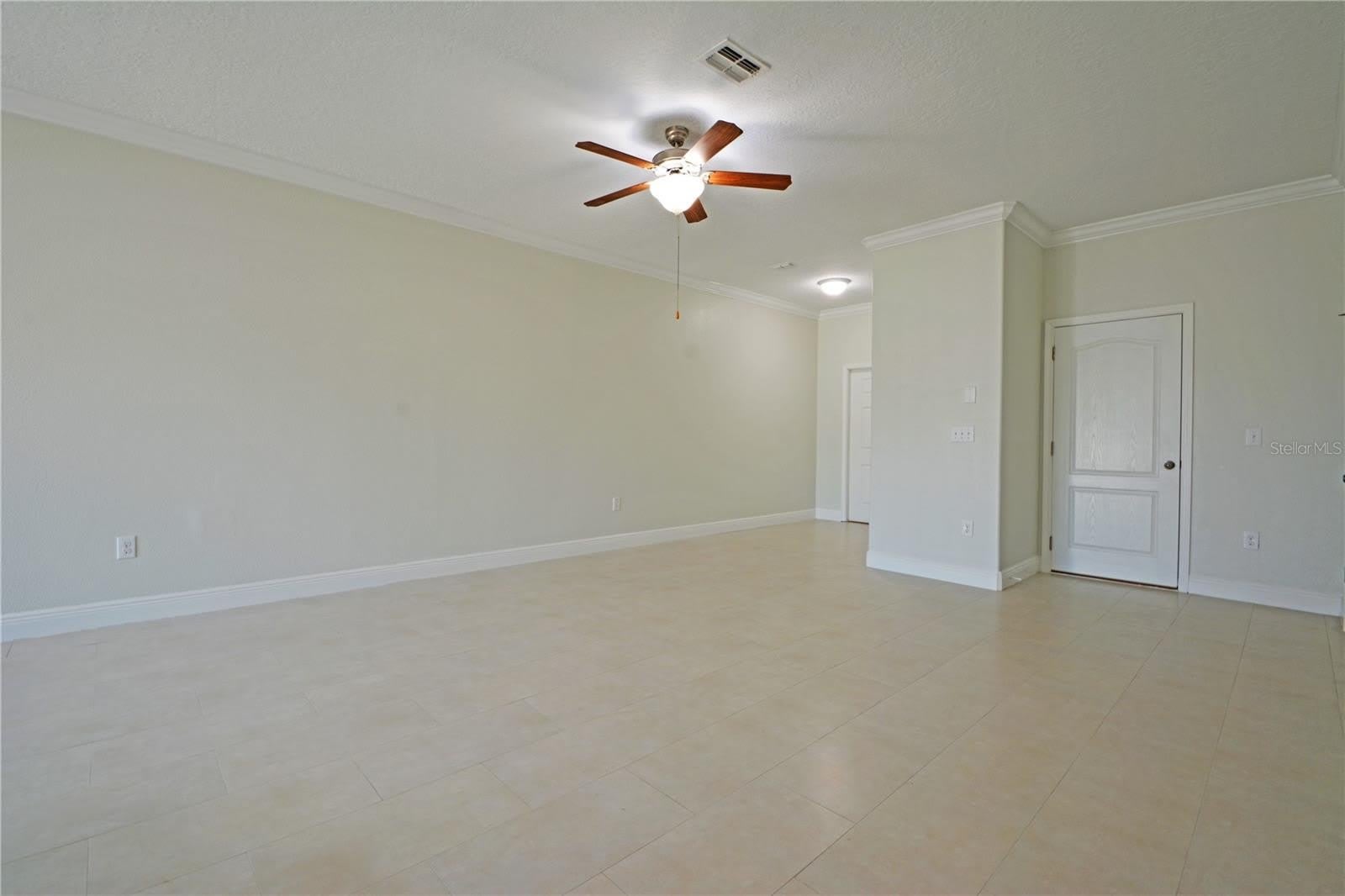 11925 GREENGATE Drive – photo 5