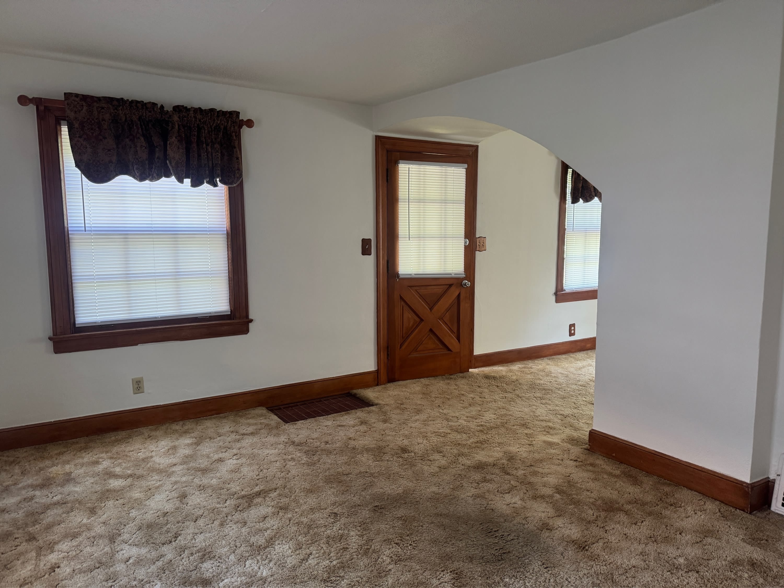 2324 Melrose Street – photo 4
