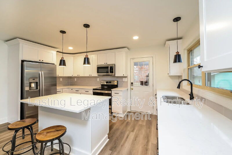 147 Harmon Avenue – photo 5