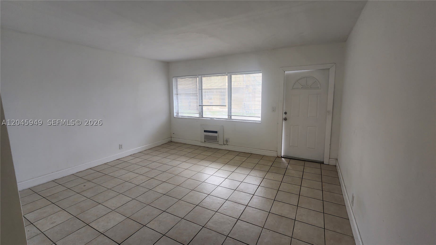 280 SW 11th Ave – photo 4