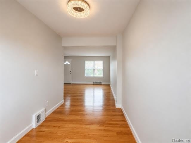 3352 Coolidge Highway – photo 3