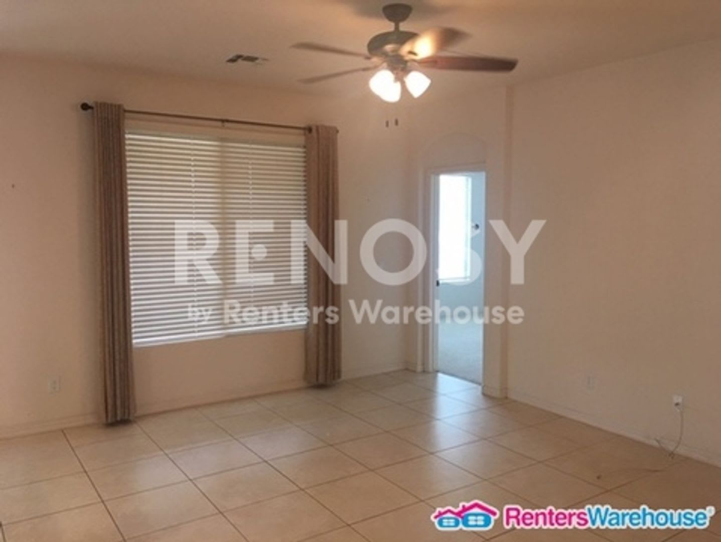 Ideal 3 Br+Den 2 Ba 2 Cg Home with SOLAR Near I-10 and Loop 303 in Goodyear – photo 5