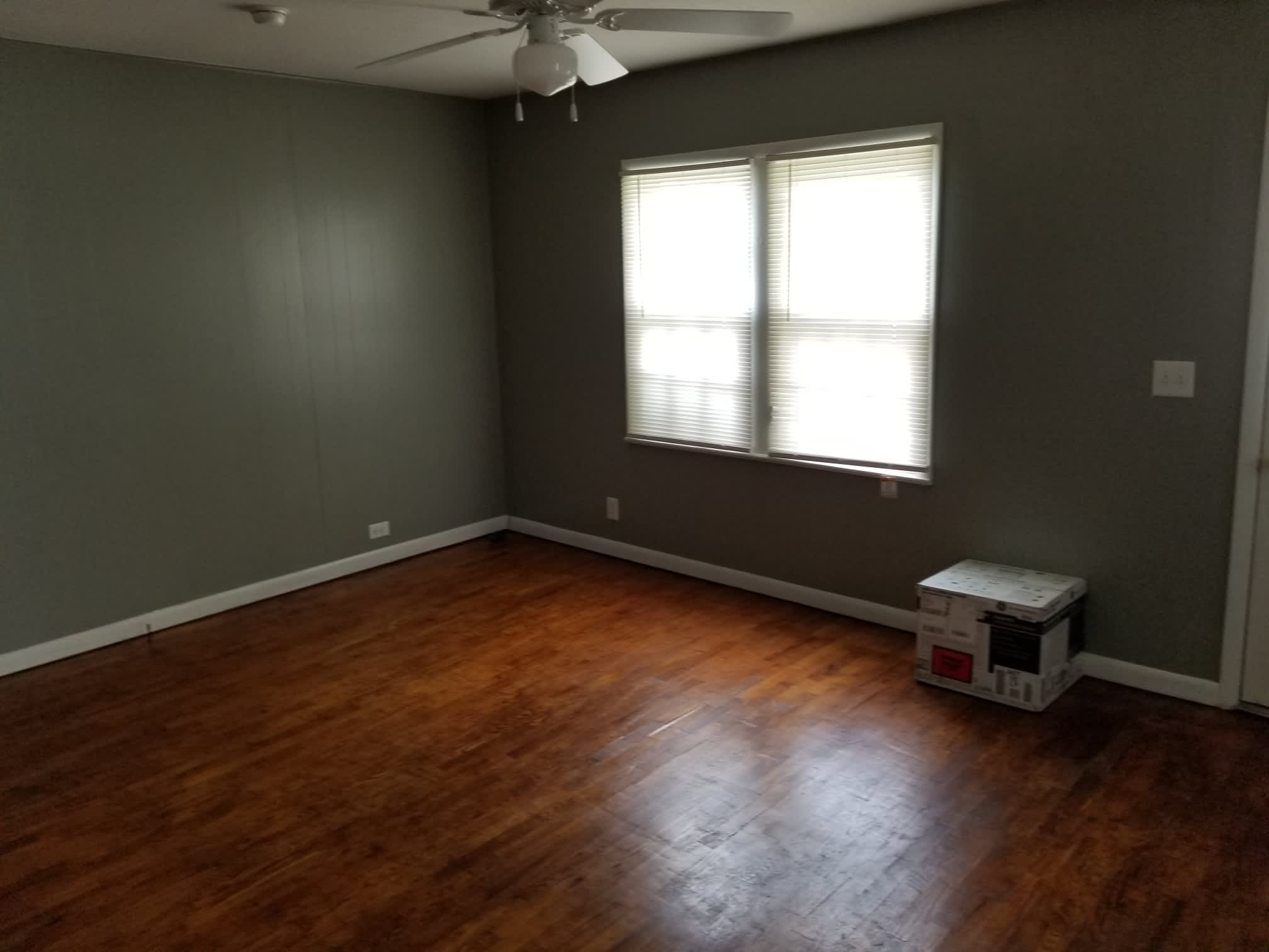 809 S Rogers St – photo 2