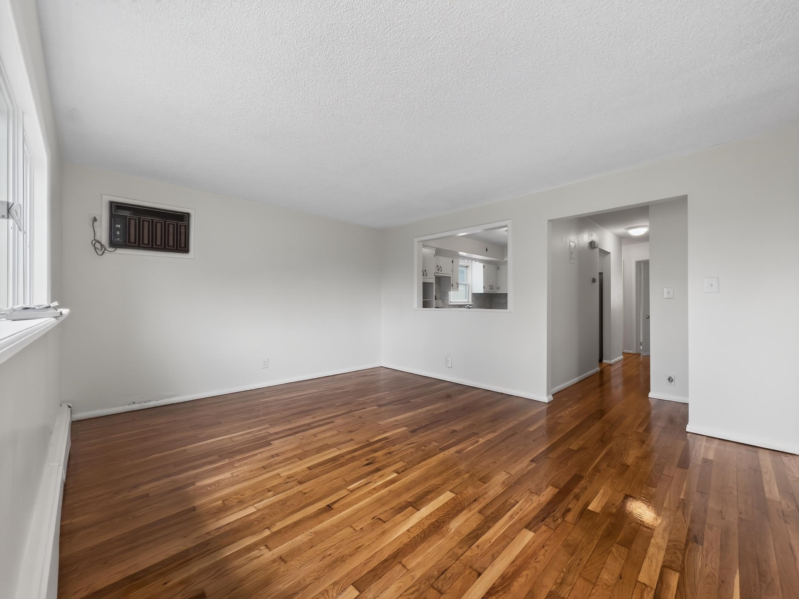 41 EDWARDS CT – photo 4