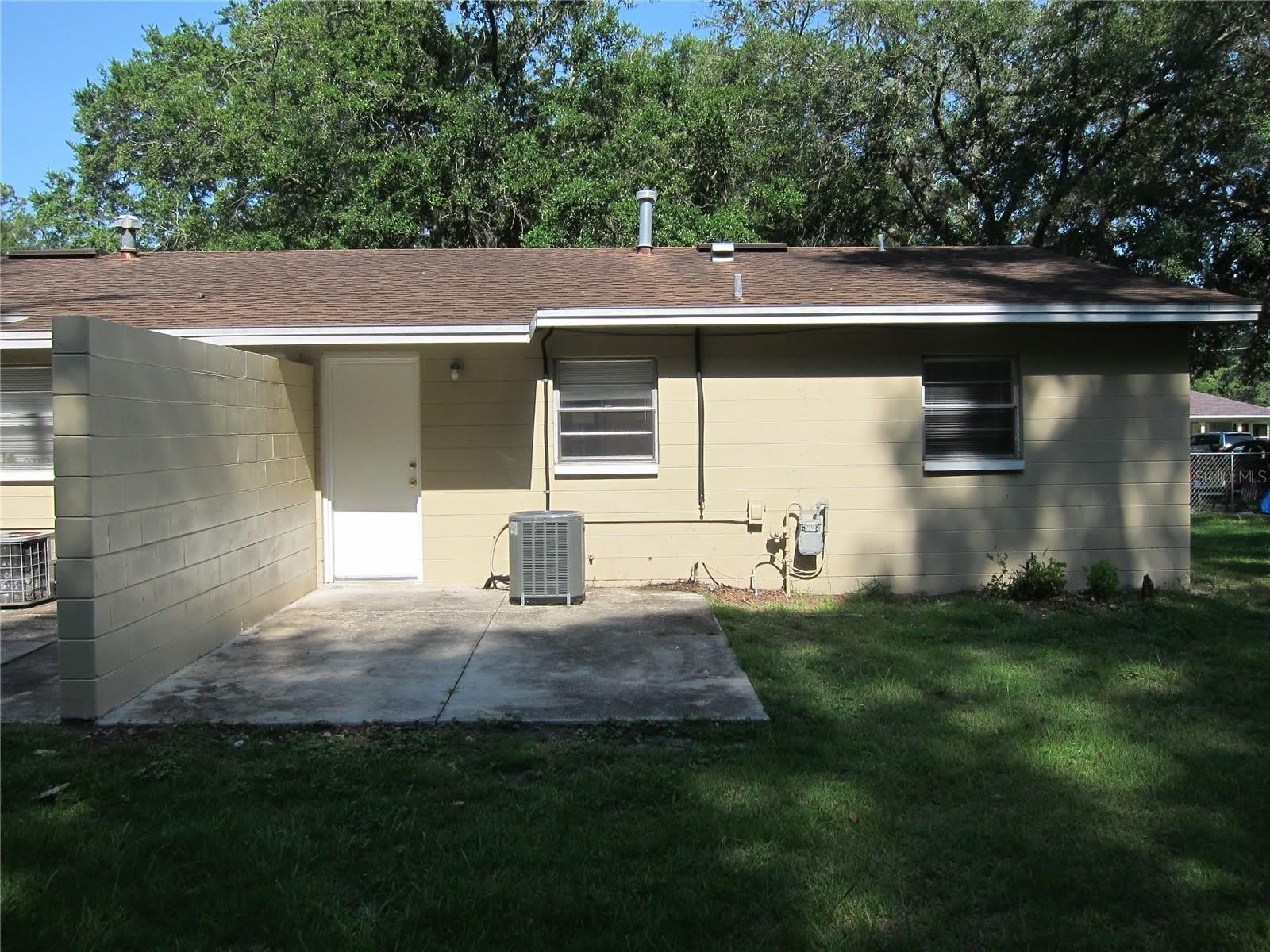 37 NE 21ST Terrace – photo 1