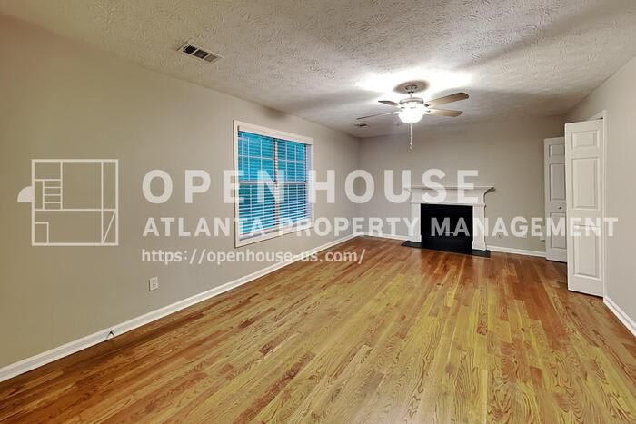 5027 Wesleyan Drive – photo 3