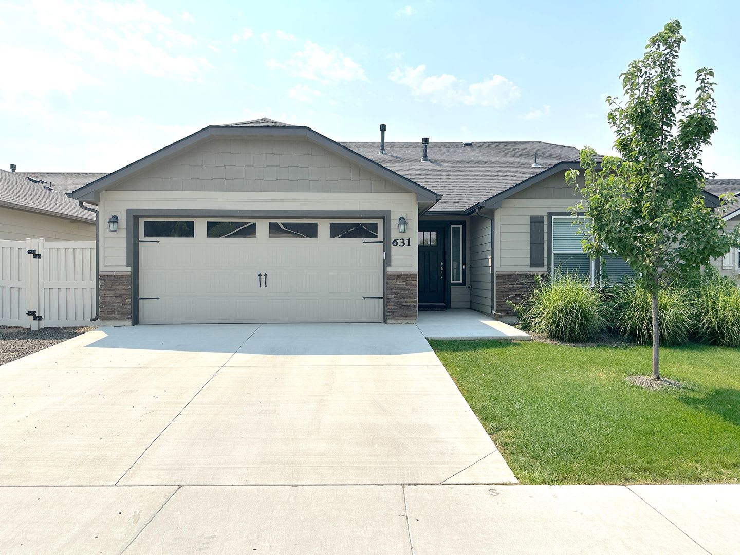 3-Bedroom in Middleton – photo 1