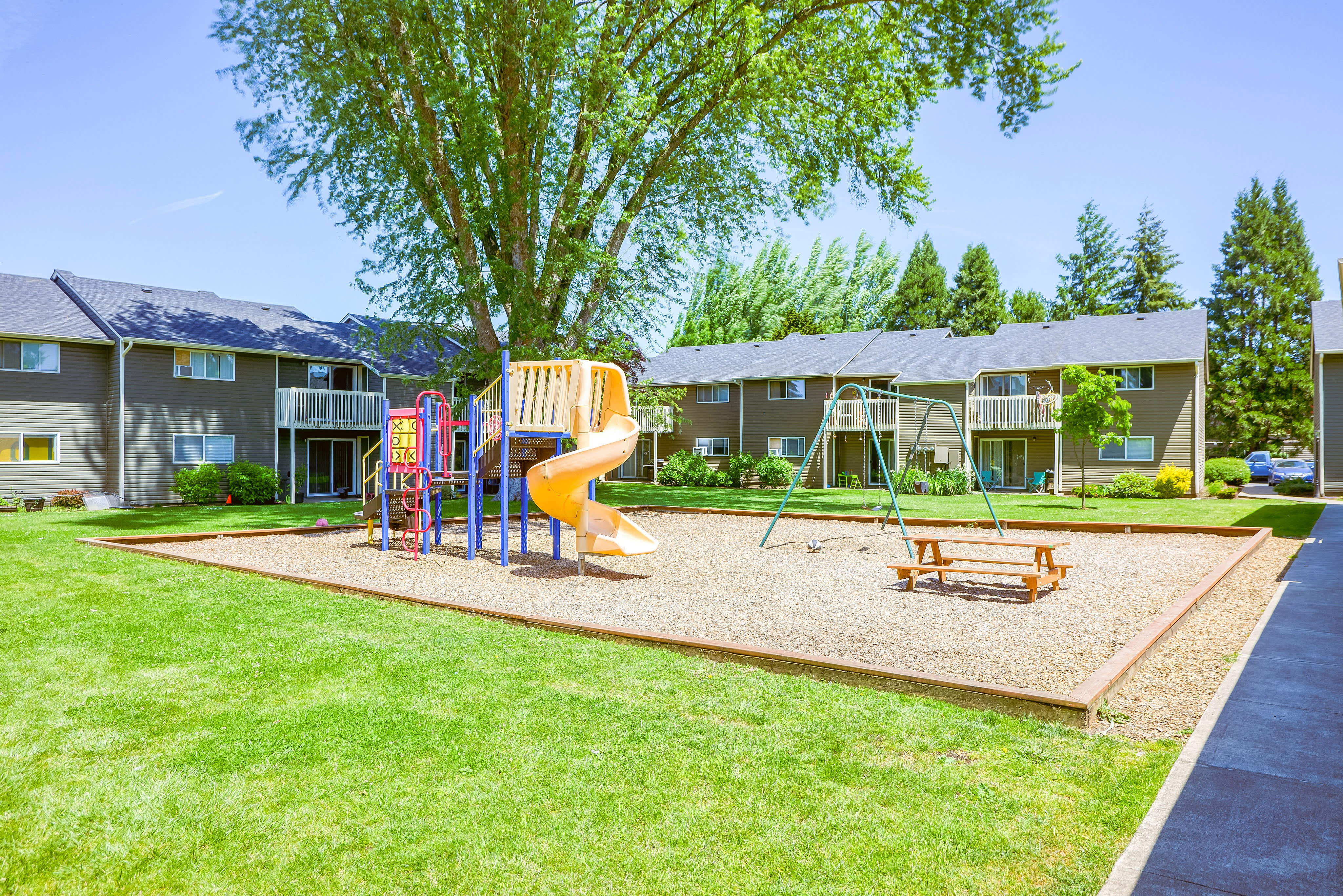 Chalet Apartments – photo 4