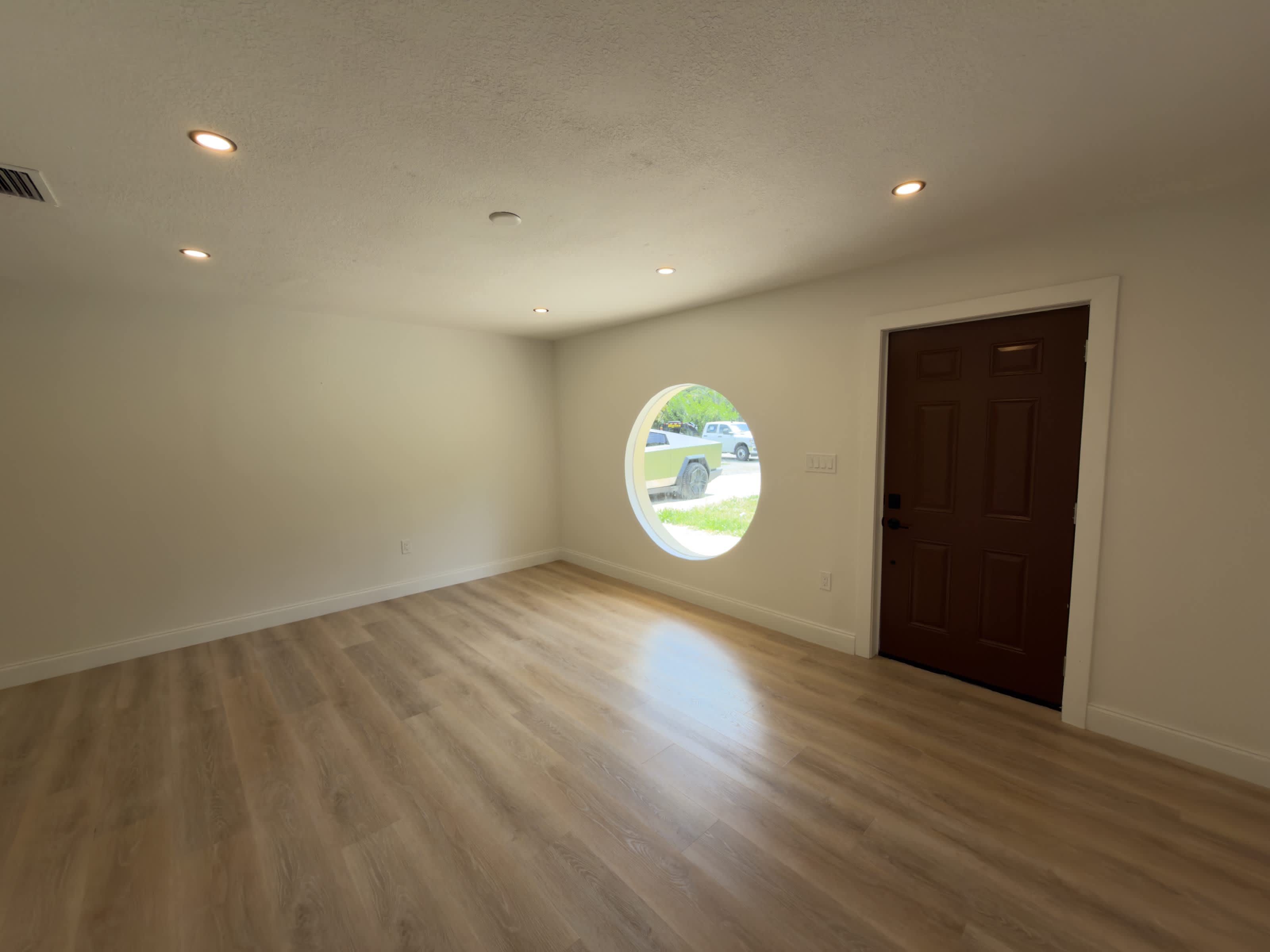 807 Rackley Rd – photo 3