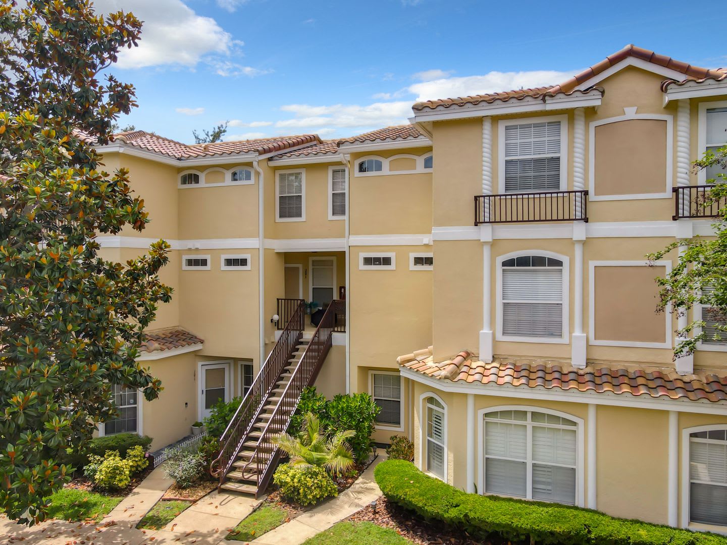 696 Seabrook Court #202 – photo 1