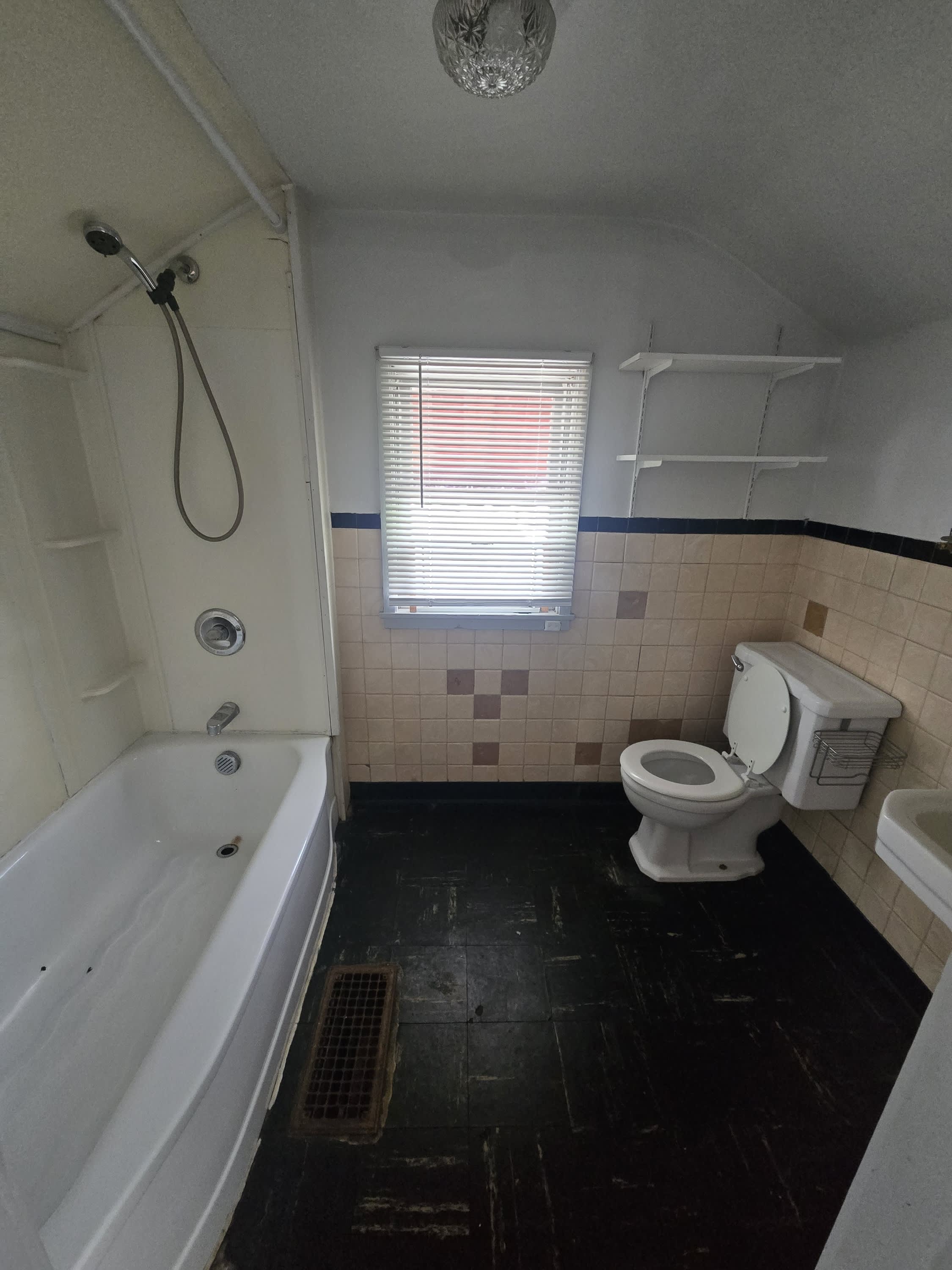 637 West Orchard Drive – photo 5