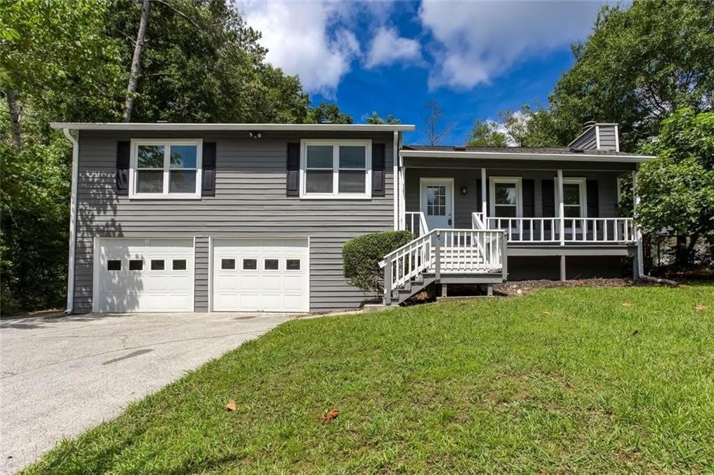 1093 Caprice Drive – photo 3