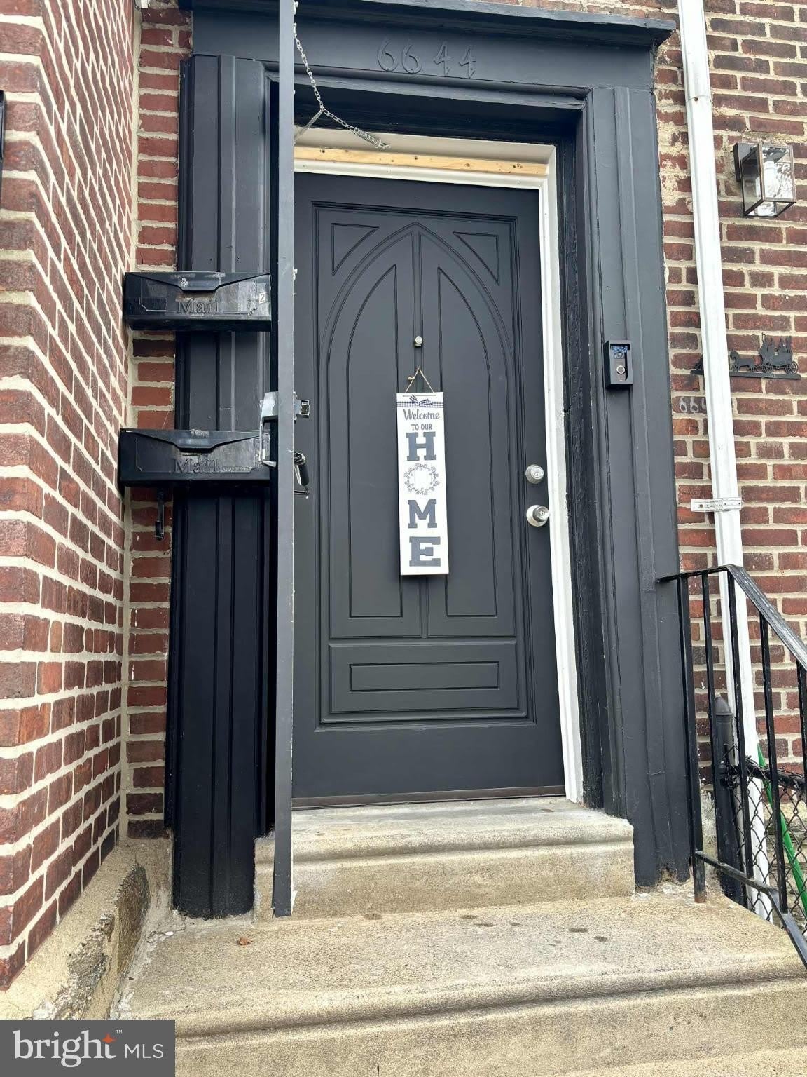 6644 HOLLIS Street – photo 3