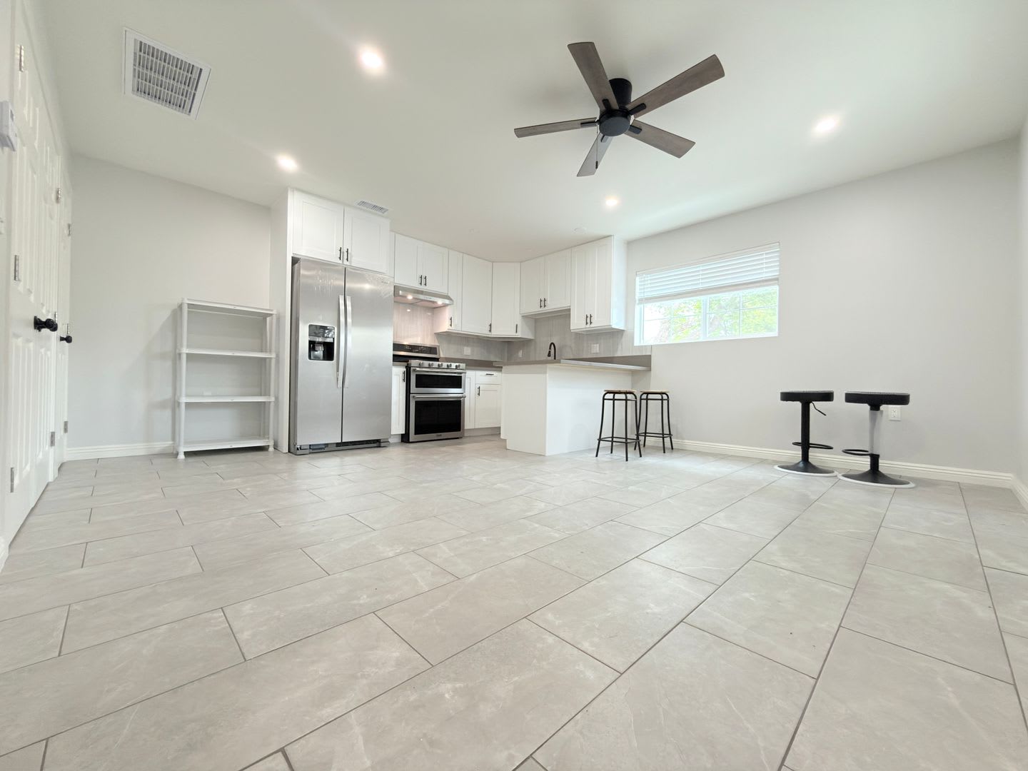 Brand-New Luxury ADU in Prime North Hollywood – photo 2