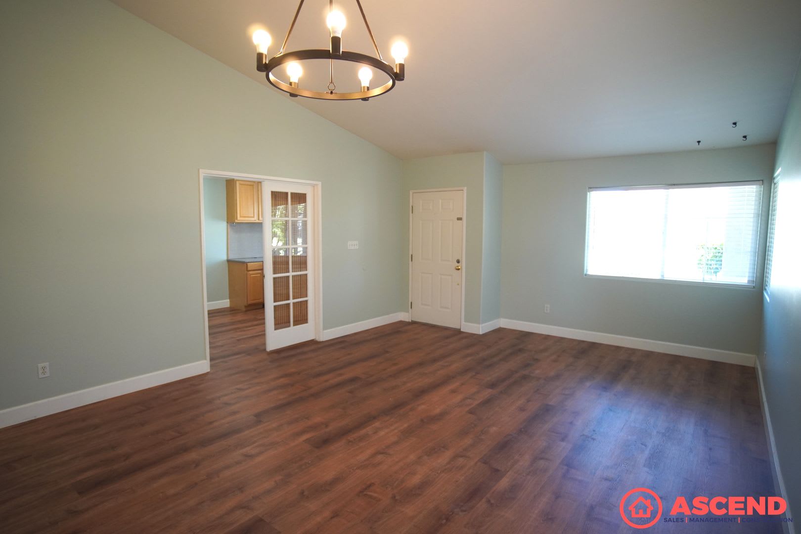 Charming Home In Nw Bakersfield – photo 4
