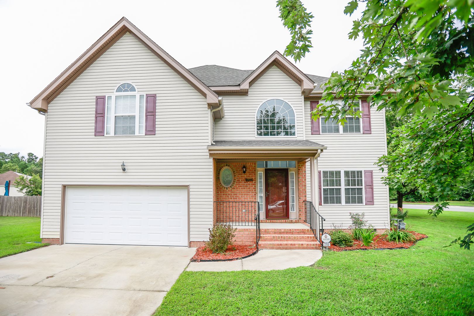 Gorgeous 4 Bedroom Home For Rent in Chesapeake! – photo 1
