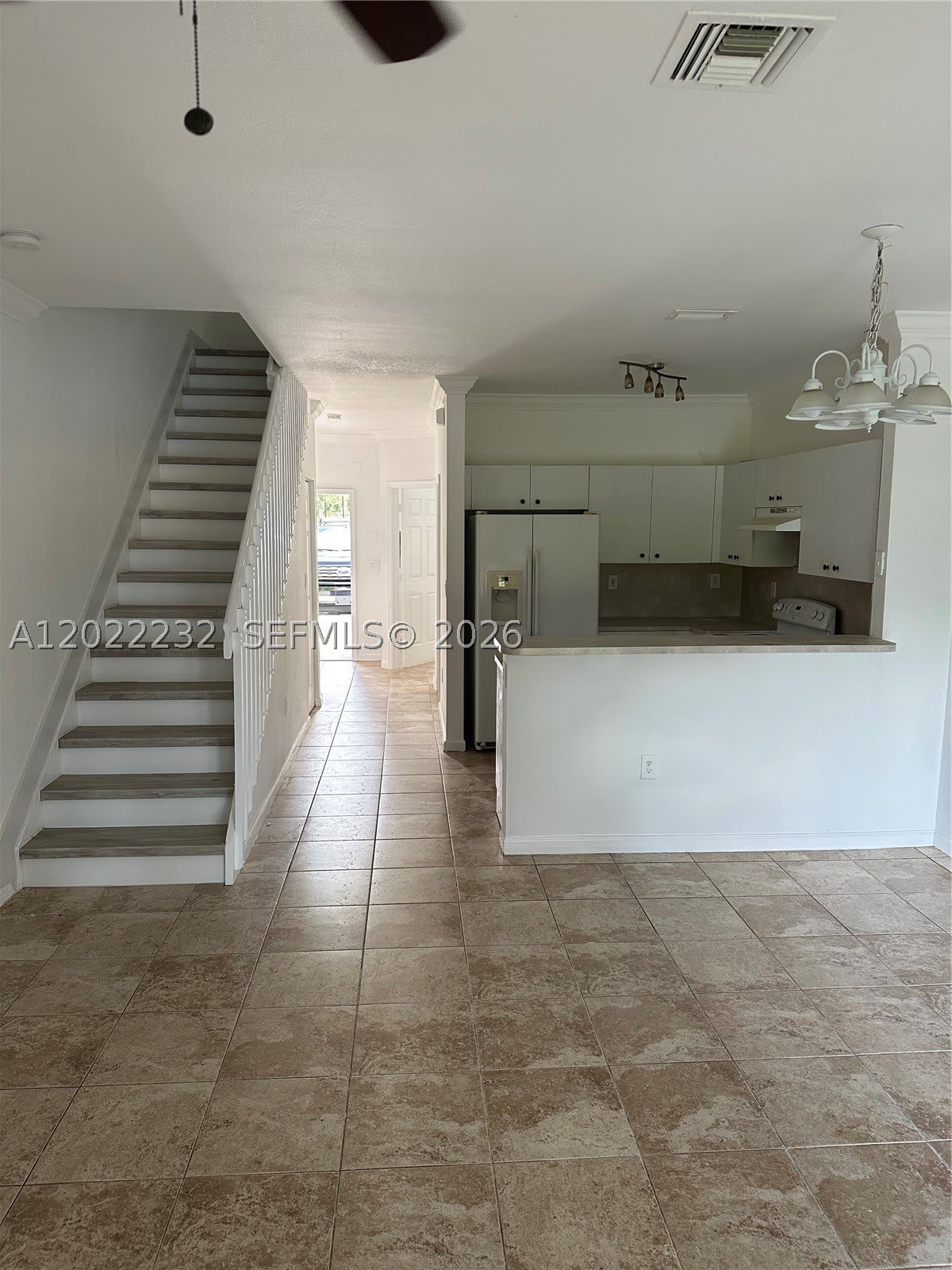 4513 Woodland Cir – photo 1