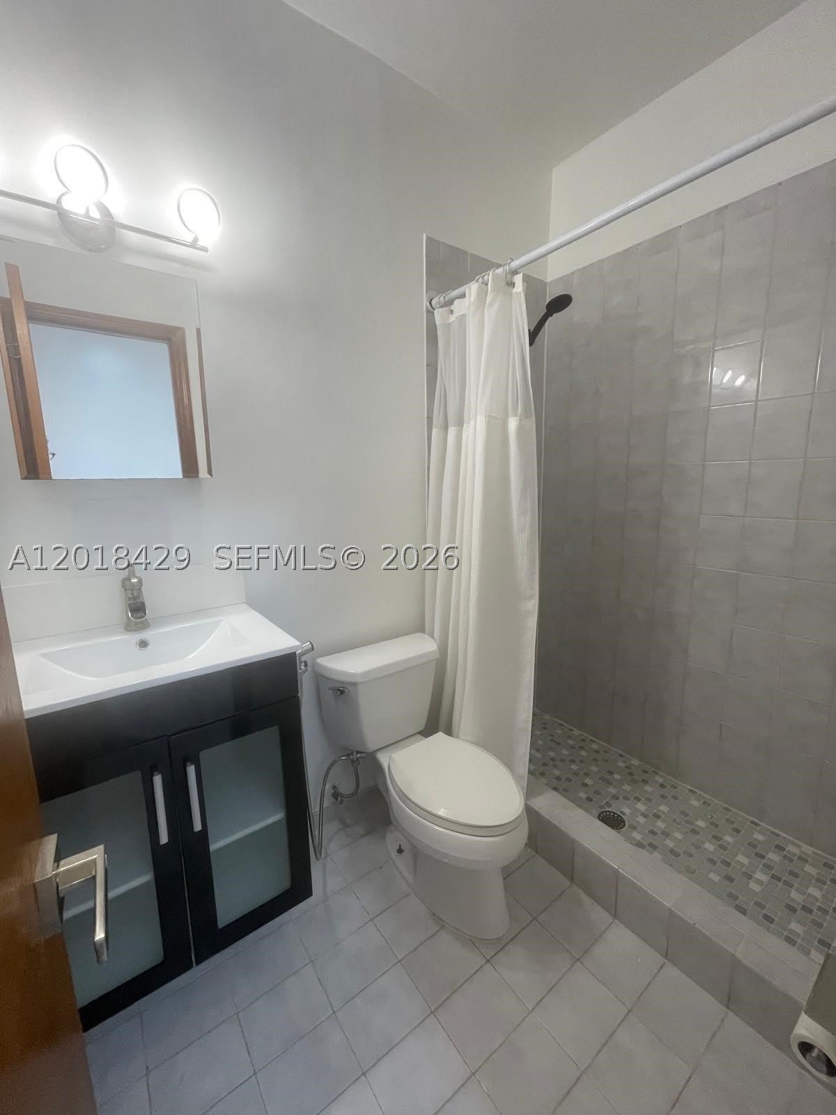 3531 SW 13th St – photo 5