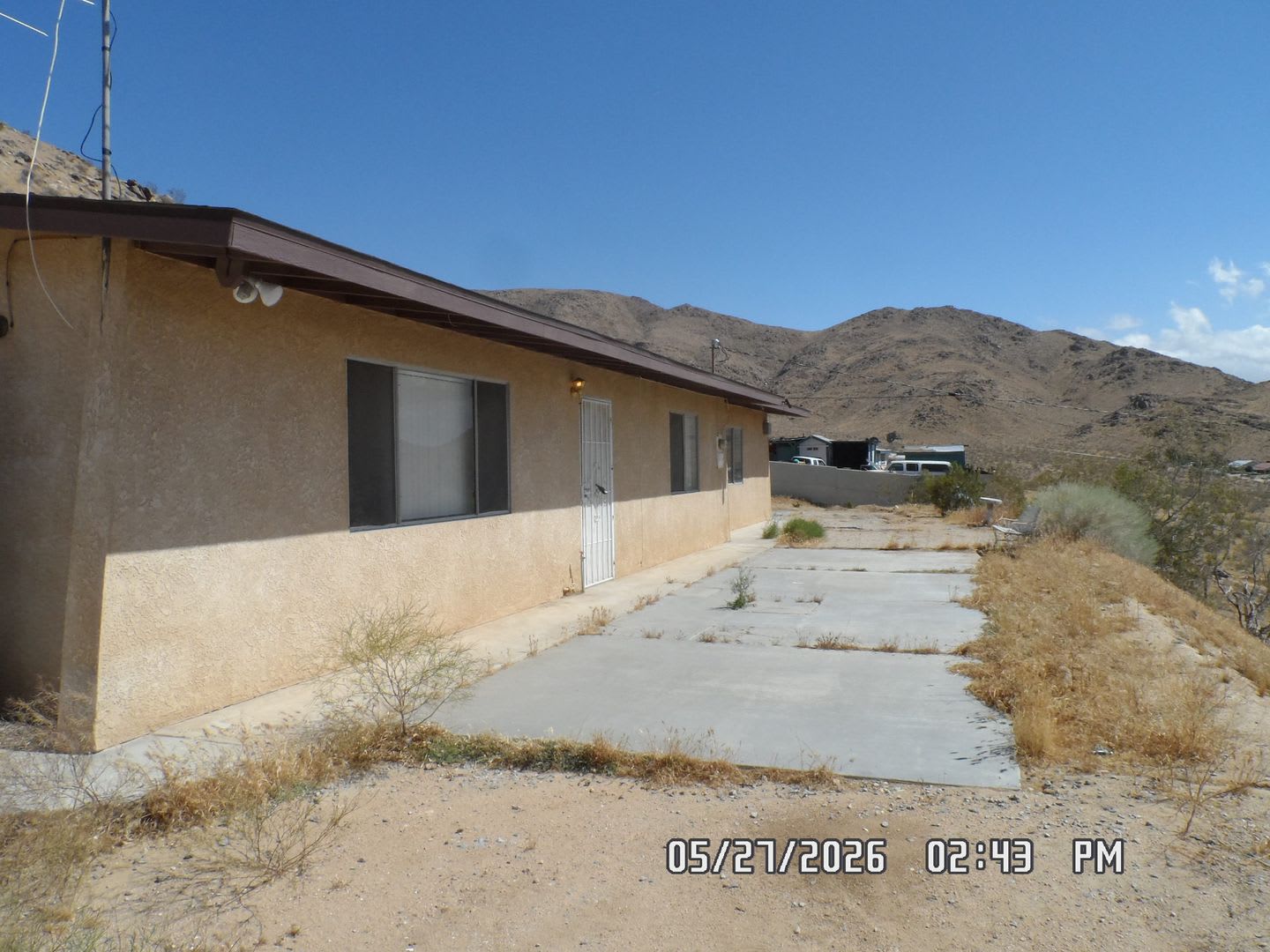2 Bedrooms, 1.5 Bathrooms, 2 Car Garage, 973 sq. ft., View of Victor Valley, Storage Shed – photo 4