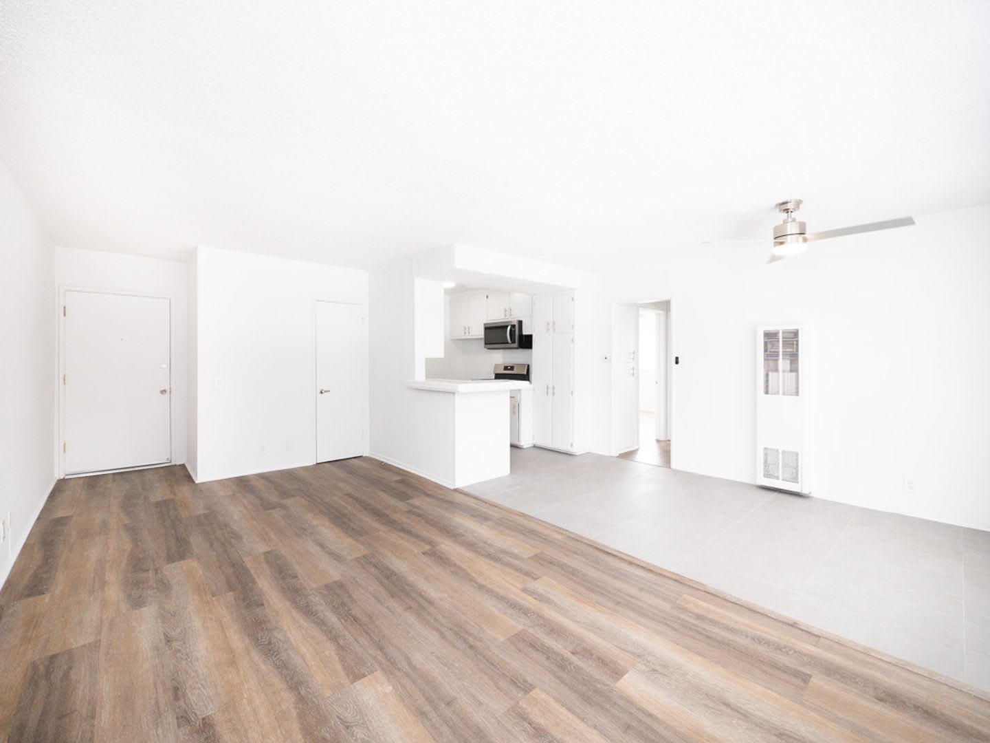 336 S Alexandria Ave – photo 4