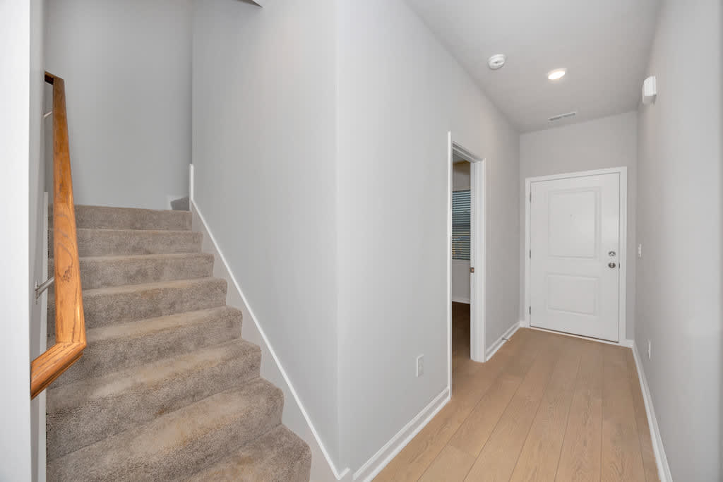 147 Wolfe Lane – photo 4