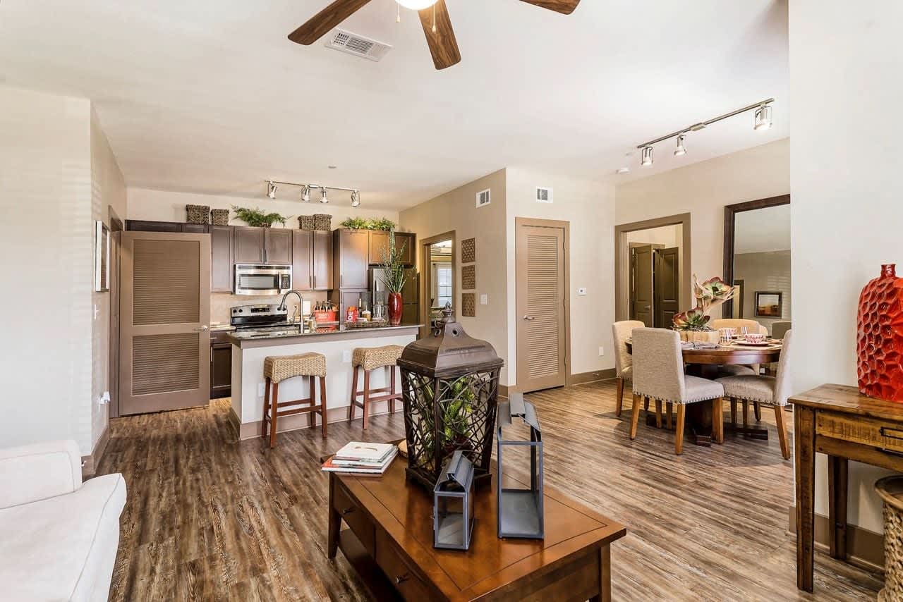 Sedona Ranch Apartments – photo 4
