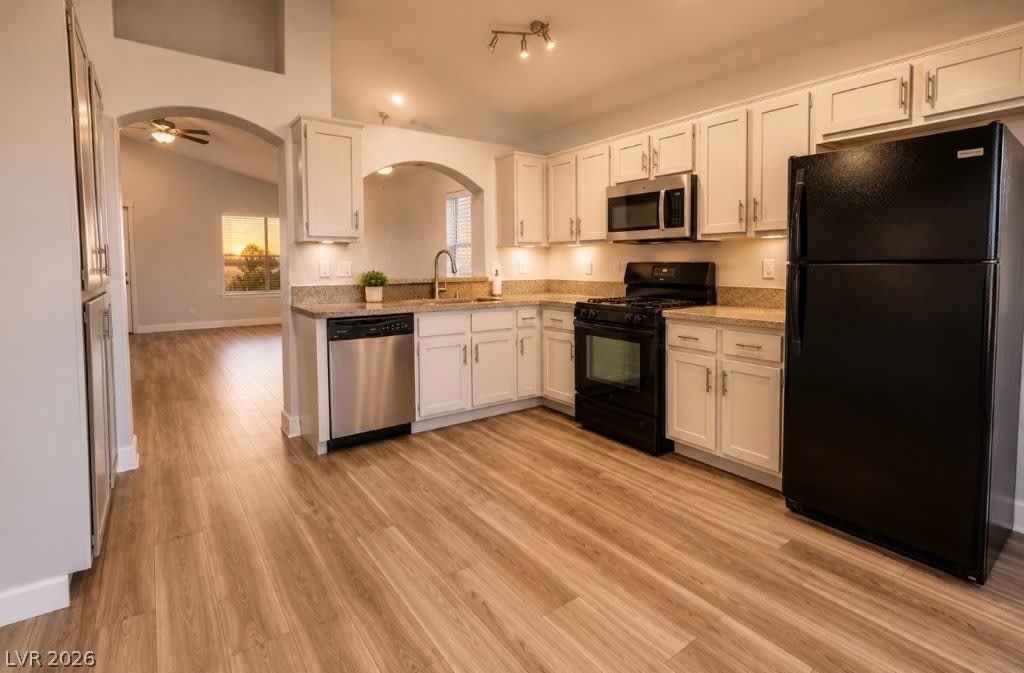 7032 Golden Desert Avenue – photo 4
