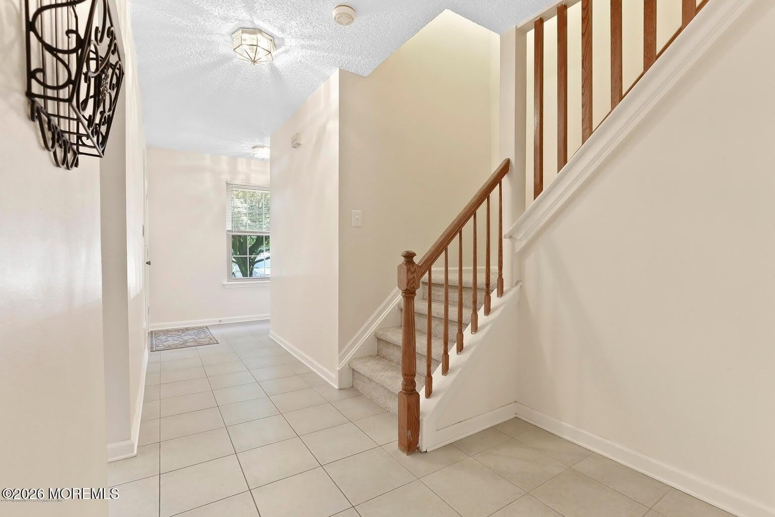 7 Stuart Drive – photo 4