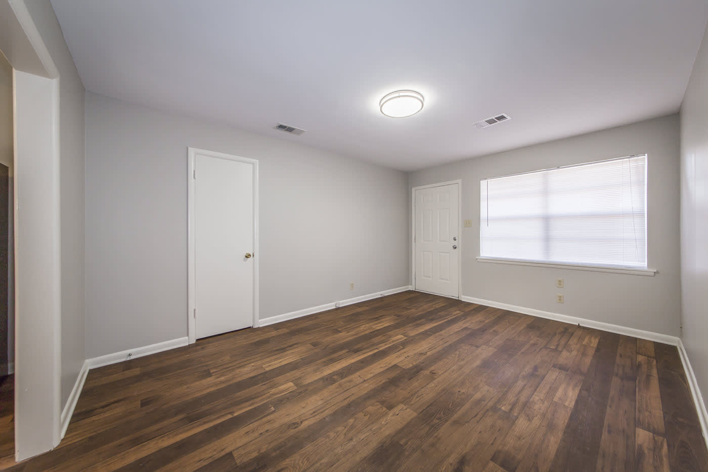 221 North Fillmore Street 3 – photo 4