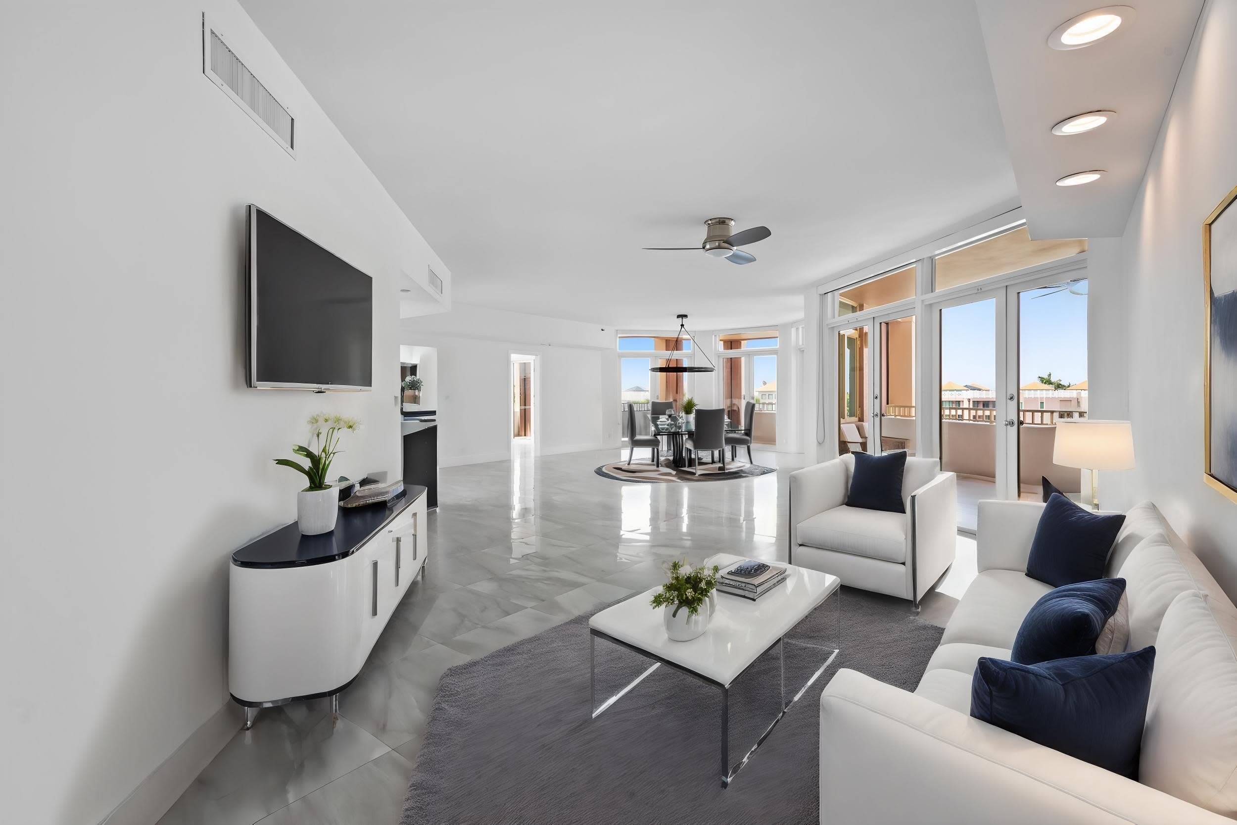 300 SE 5th Avenue – photo 2