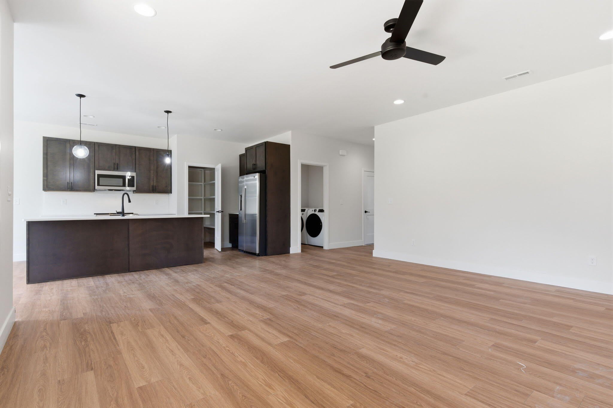 2331 E Olde Ivy Street – photo 5