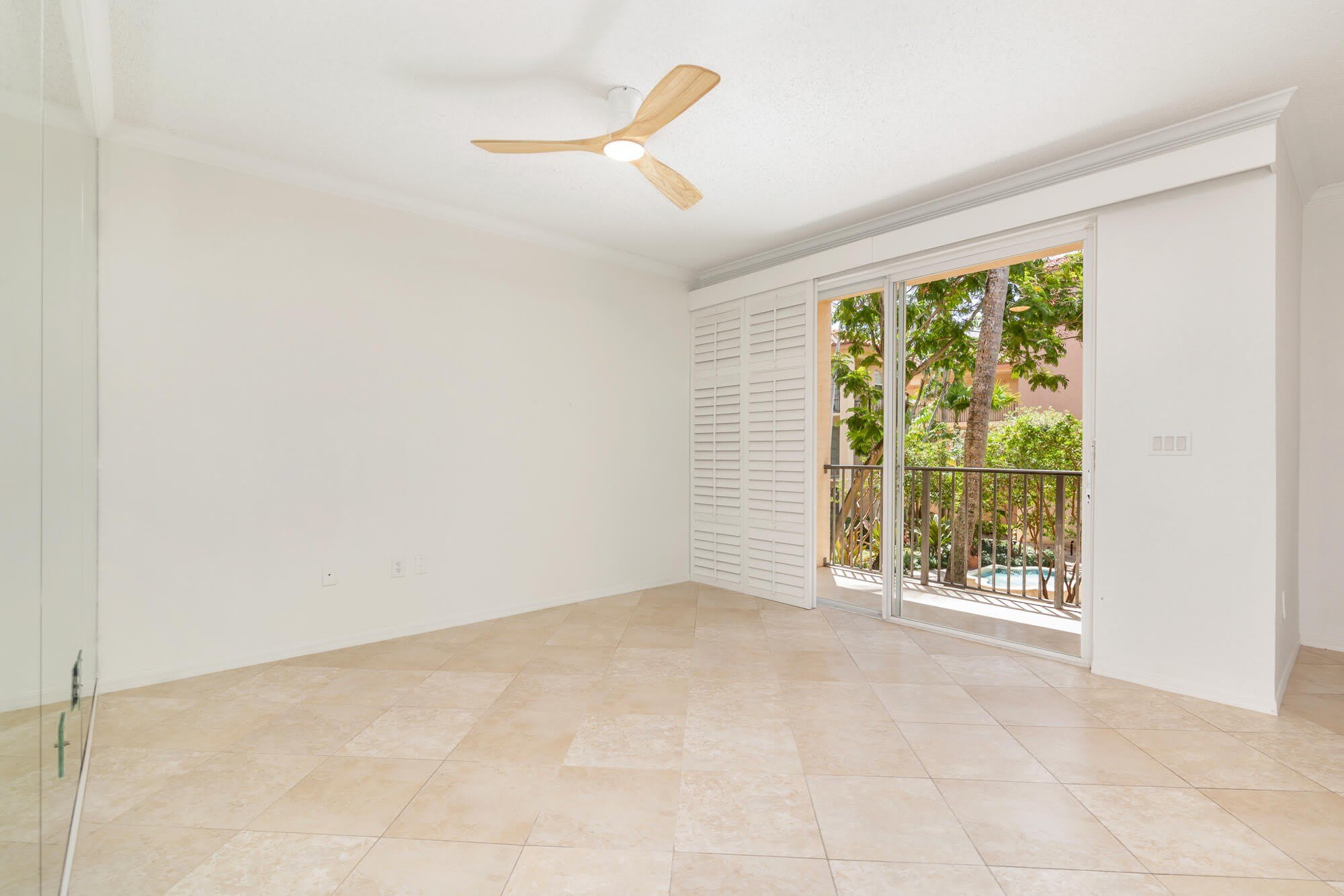 1805 N FLAGLER Drive – photo 3