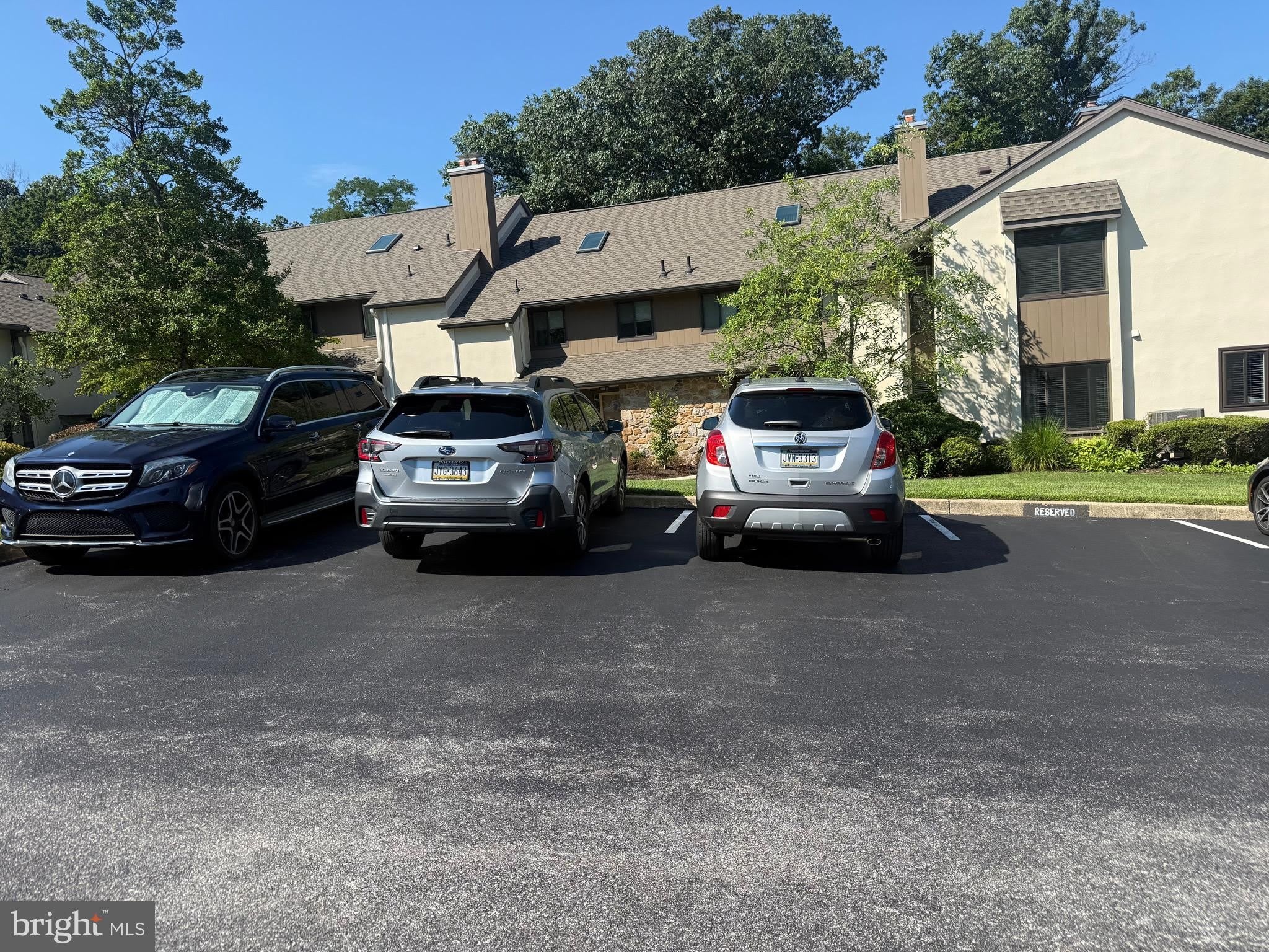 14 OAK KNOLL Drive – photo 2