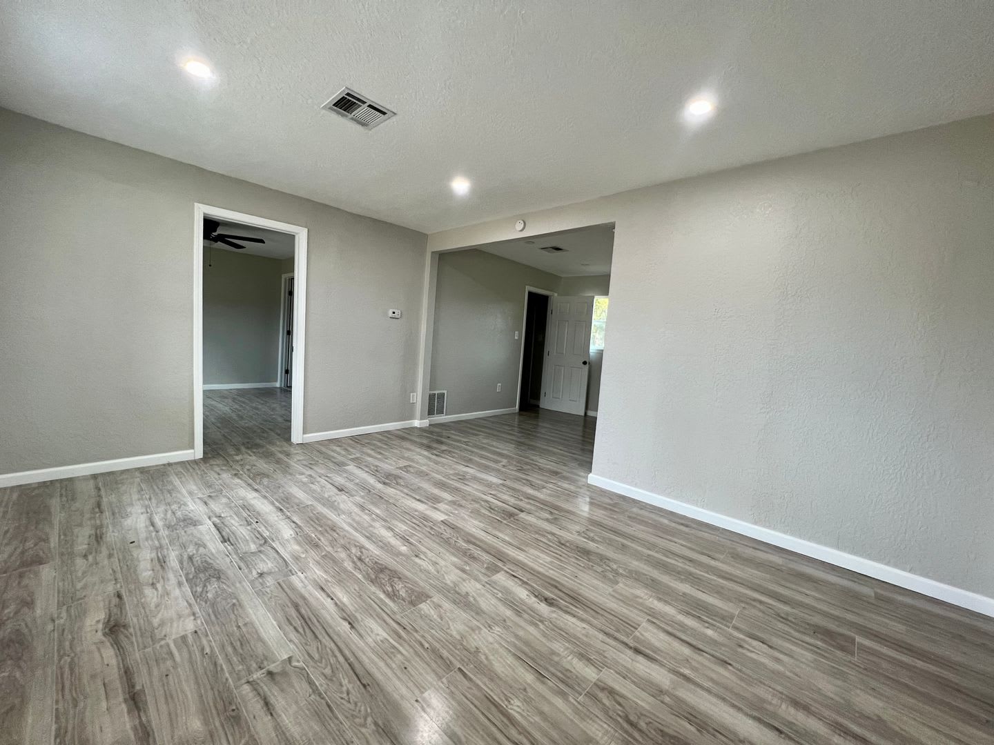 4817 NW Pollard- AVAILABLE NOW! – photo 3