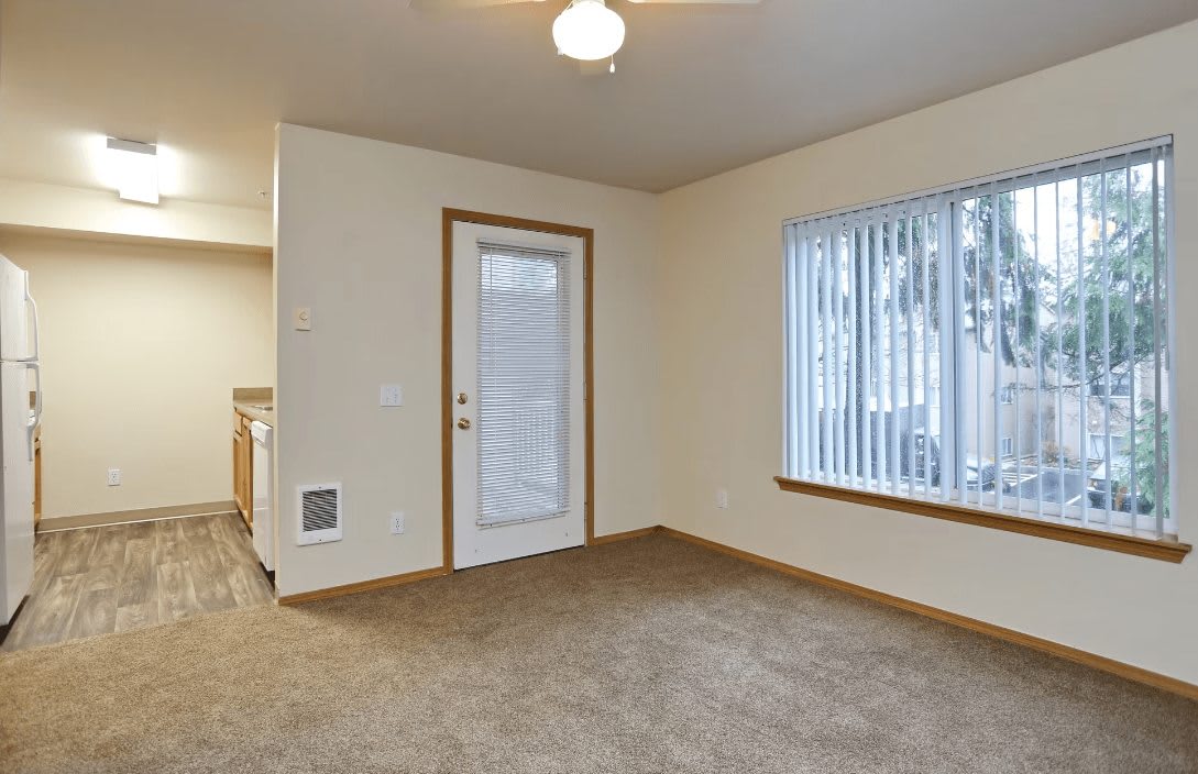 Fairway Edmonds Apartments – photo 2