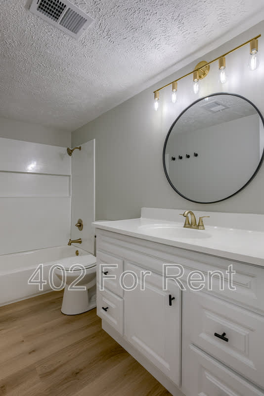 4715 Davenport Street – photo 2
