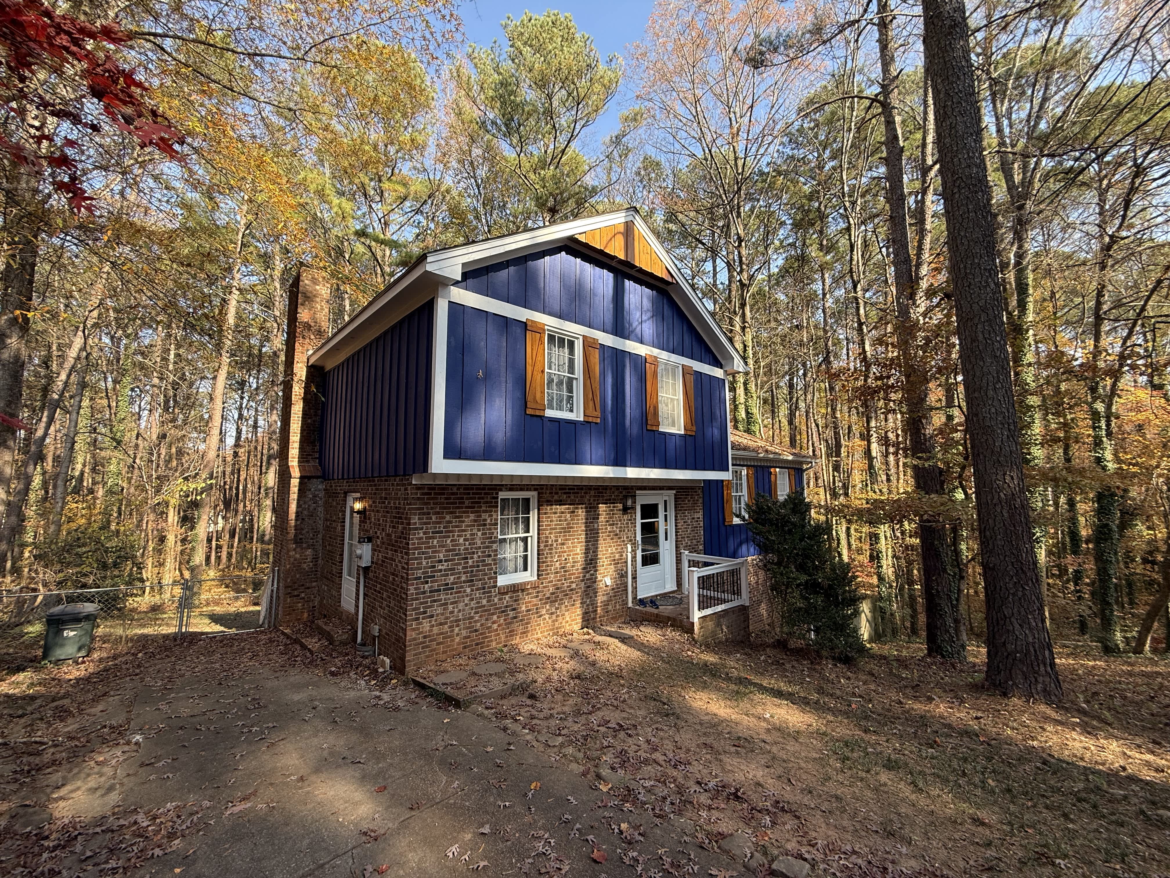 505 Westbrook Dr – photo 1
