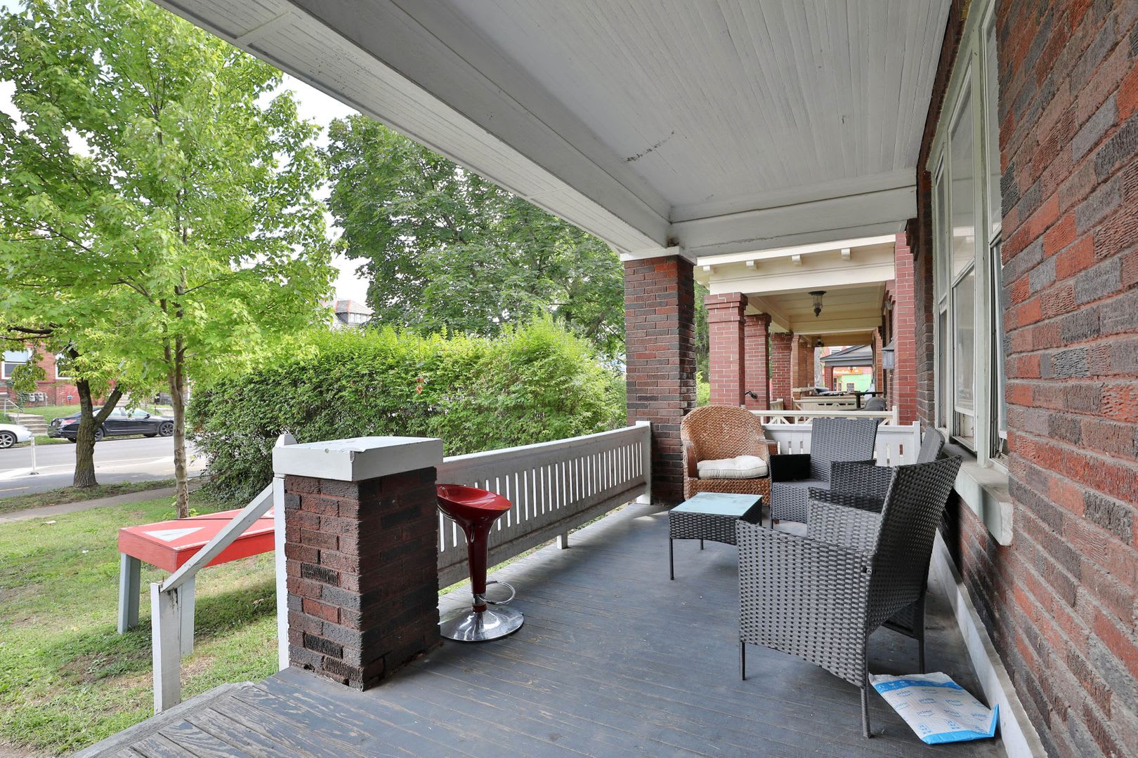 Great Osu South Campus Location Ridiculously Nice Back Deck And Off Street Parking For Everyone – photo 2