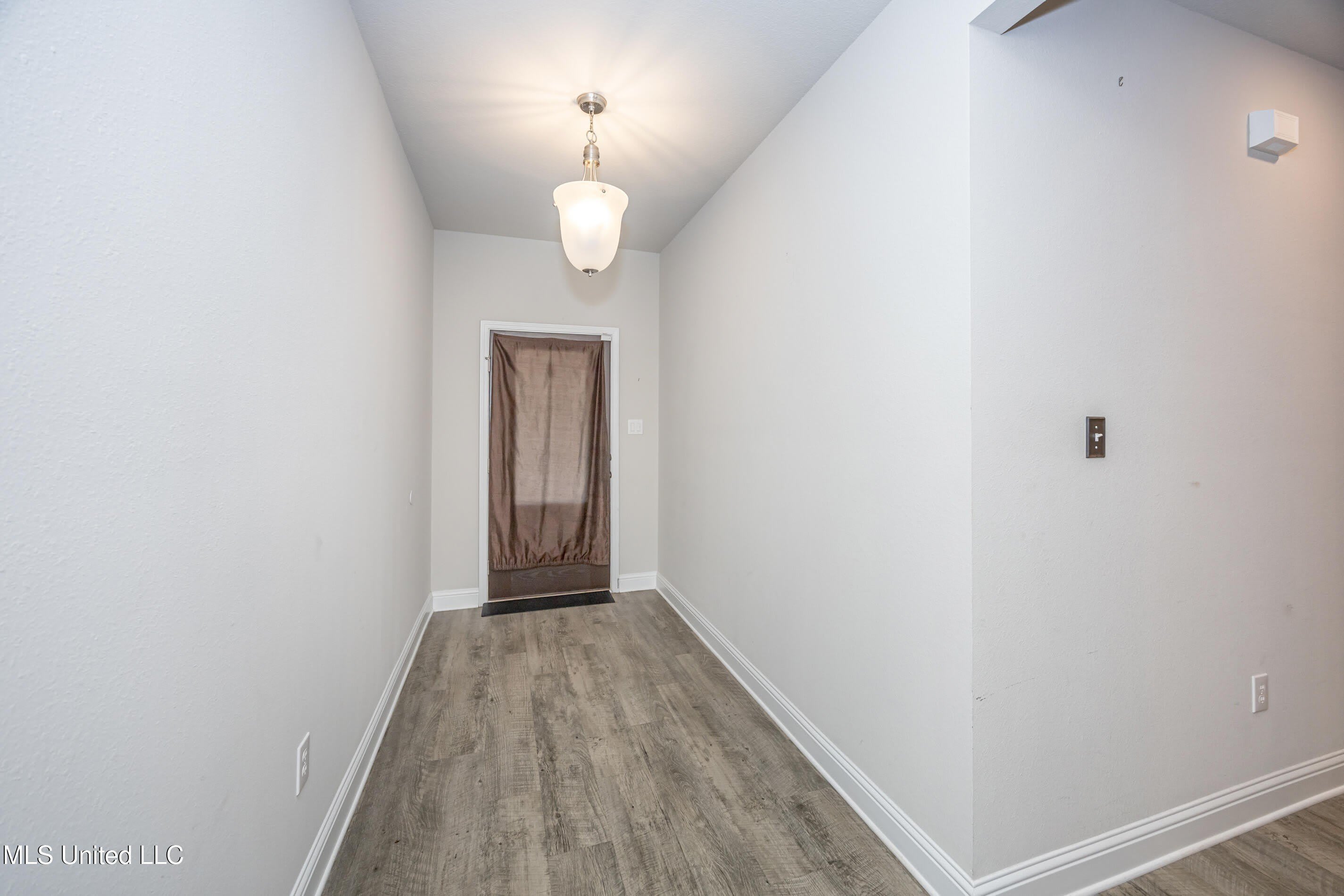 1070 Brackish Place – photo 4