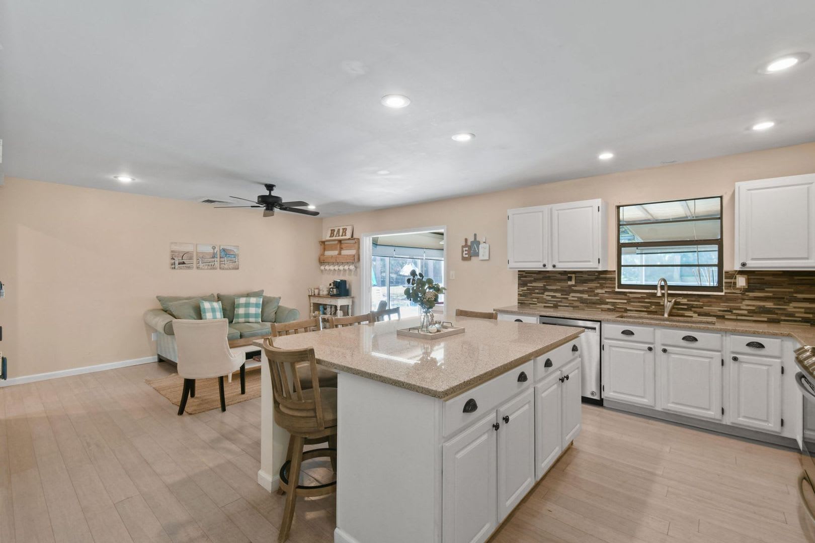 15739 N 75th Way N, Palm Beach Gardens, FL 33418 – photo 4