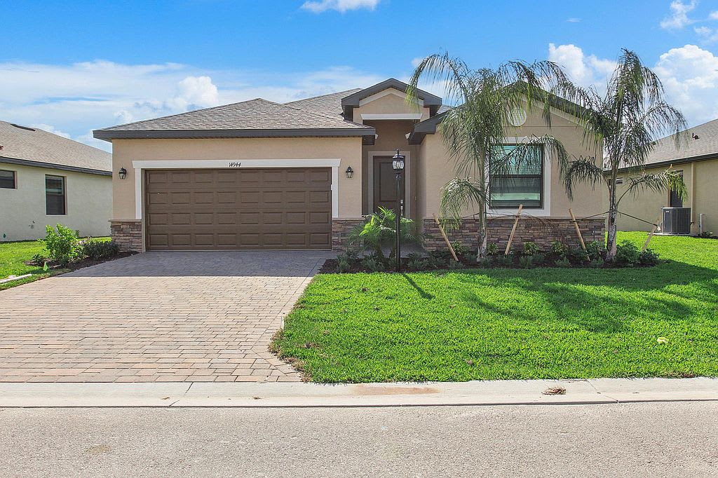 14882 Portico Blvd – photo 1